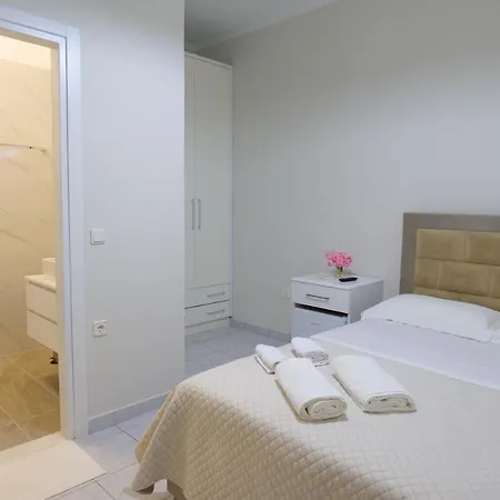Lodge Landscape Sarande